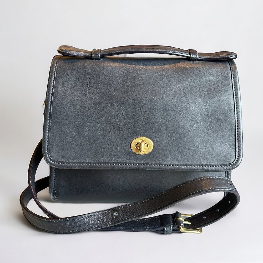 Coach Leather G3Q - 9870 Court Bag in Black